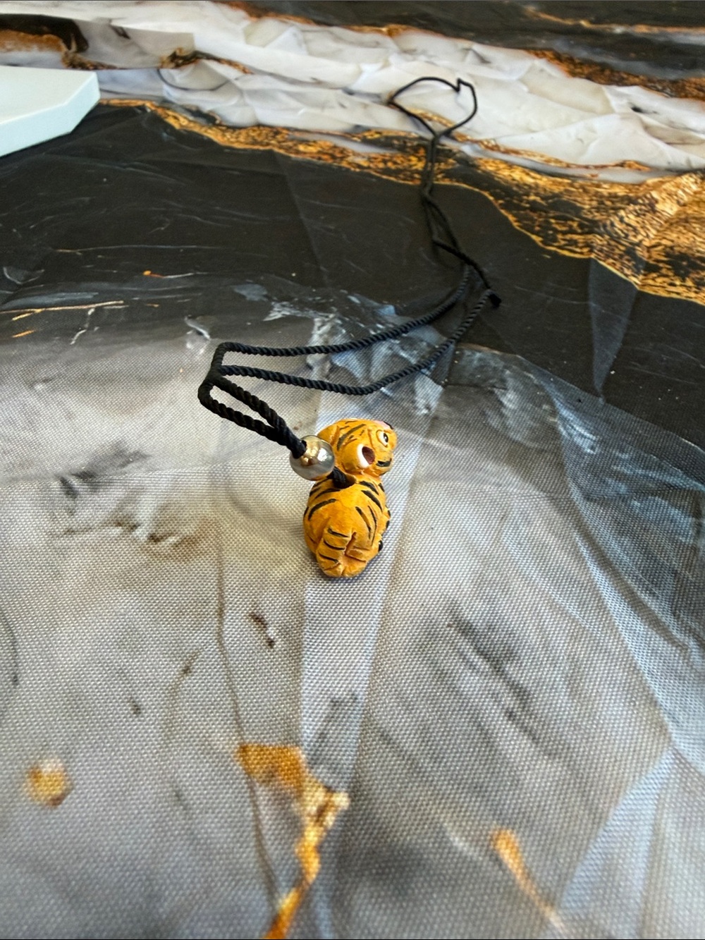 Tiger necklace rope - Picture 8 of 8